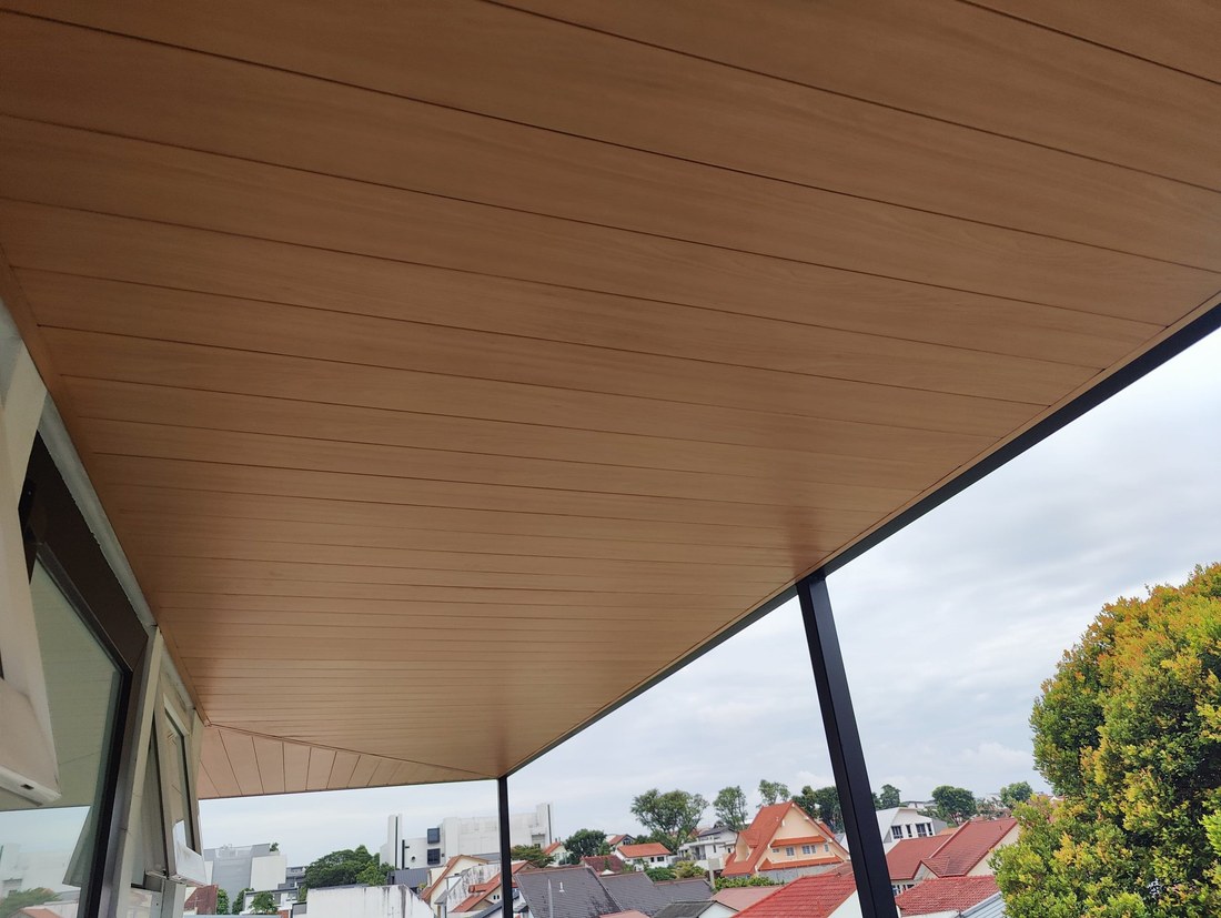 Timber-look ceiling underside